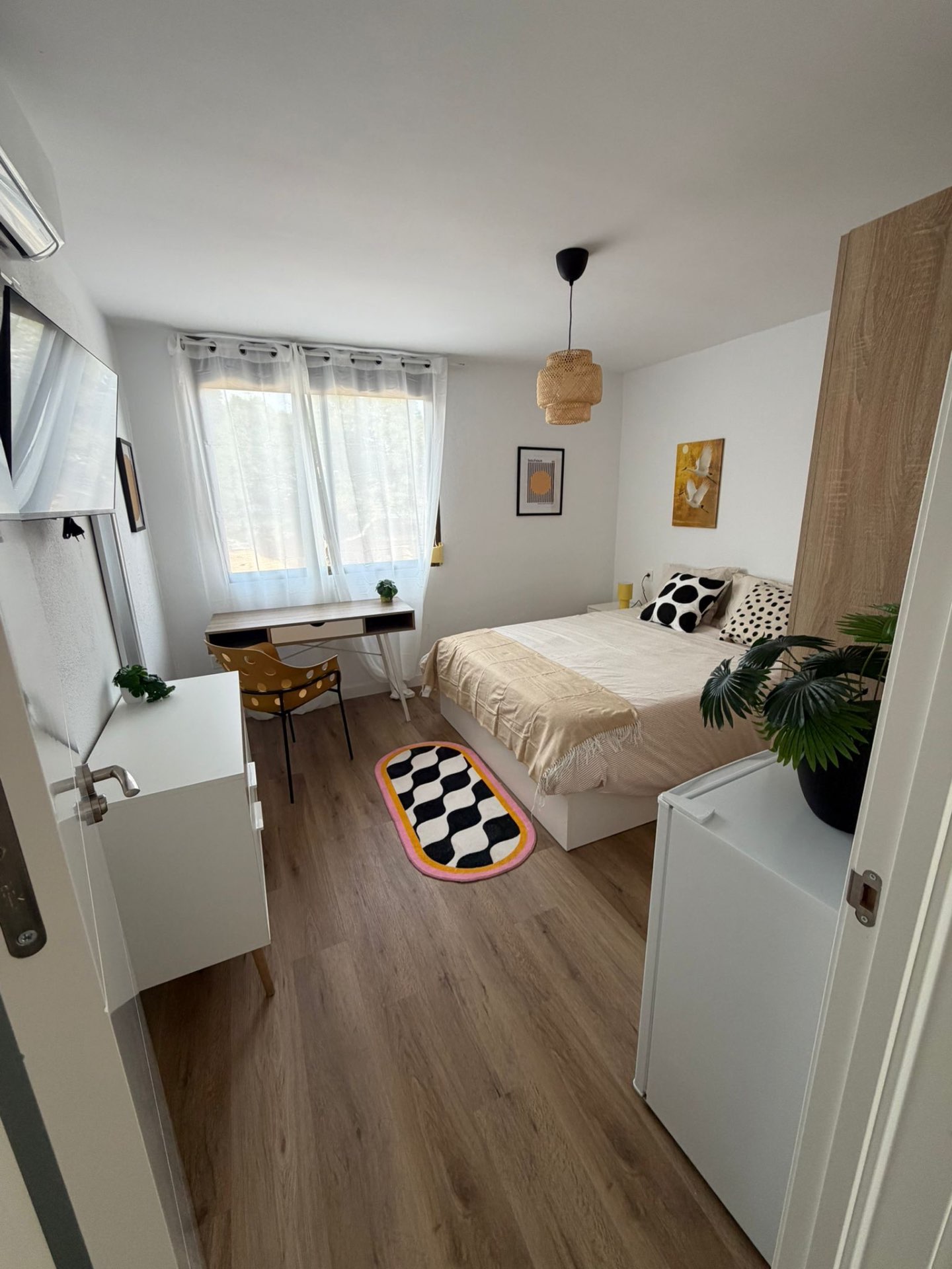 Habitación amueblada en alquiler en un piso compartido de Zaragoza